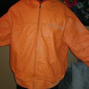 COPY - Orange Pelle
